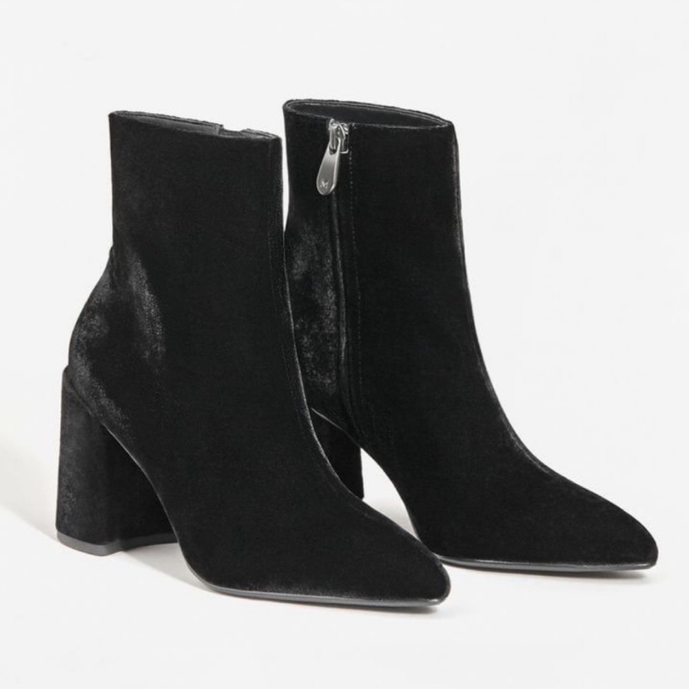 Mango Velvet pointed heeled ankle boot